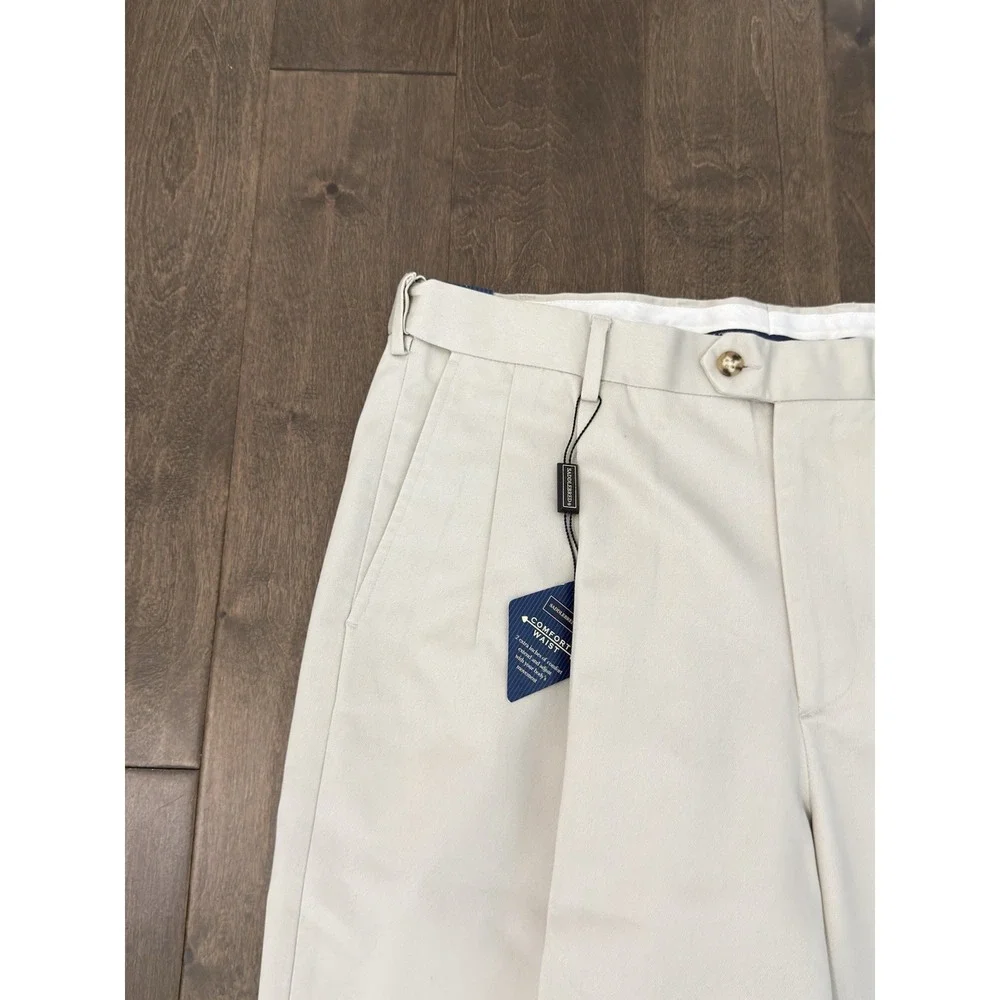 NWT Saddlebred Mens Beige Tan Pleated Chino Comfort Waist Dress Pants Size 38X29